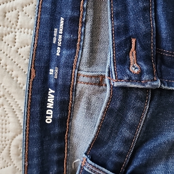 Old Navy Pop Icon Skinny Jeans Size 12 Short - Picture 2 of 4